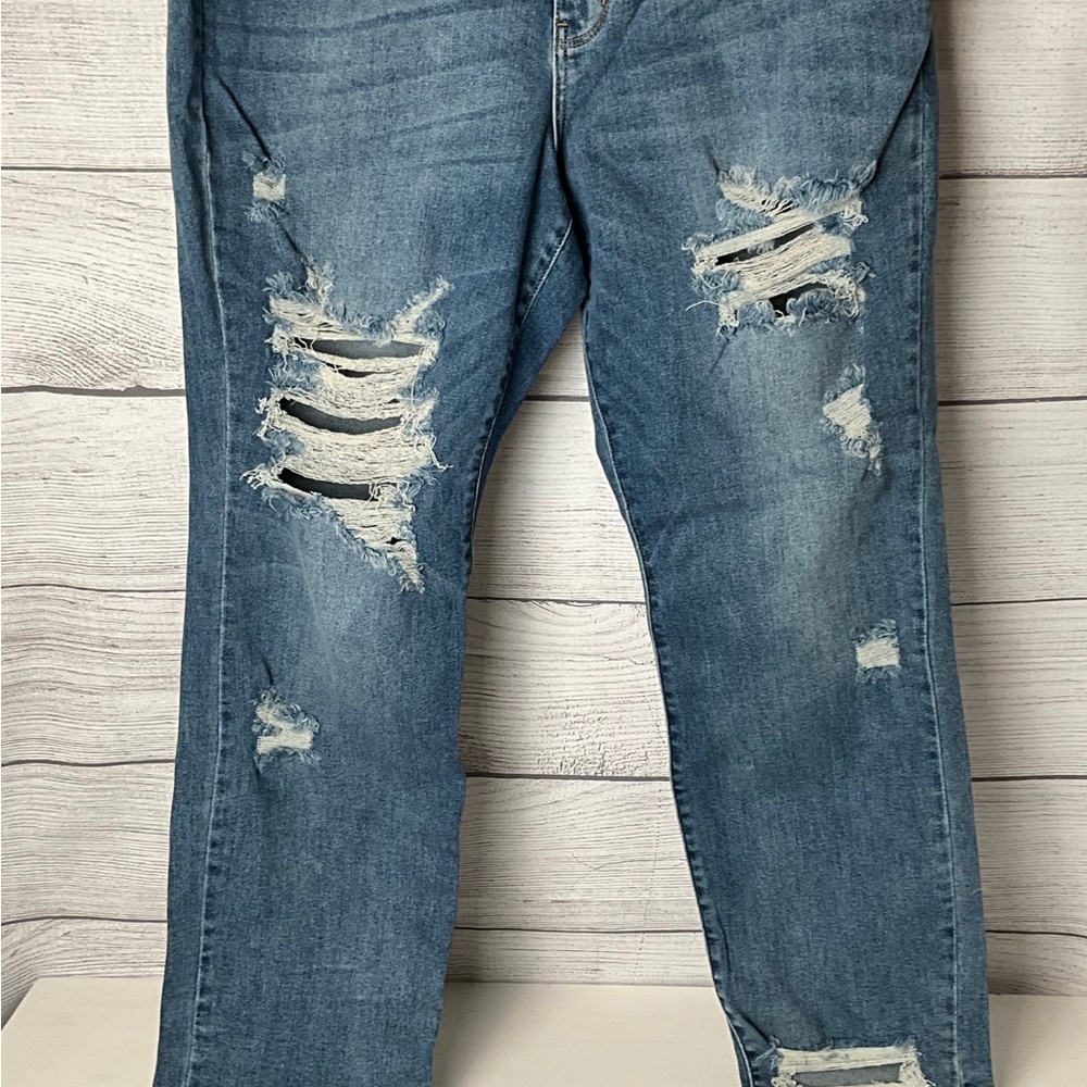 New Judy Blue straight leg destroyed, boyfriend, size 18w